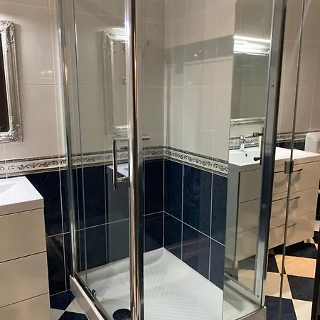 Parentium Town 아파트